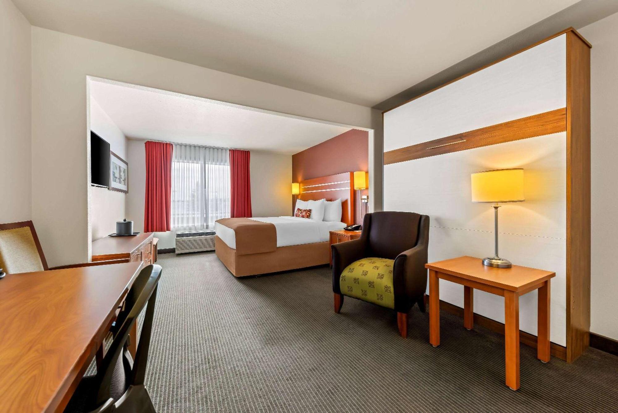 Wingate By Wyndham South 3* Calgary