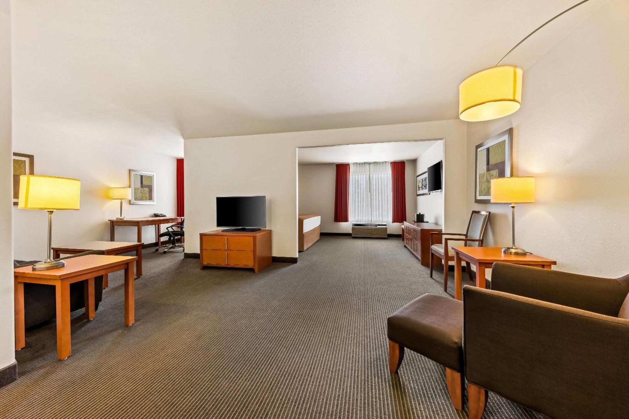Hotel Wingate By Wyndham South