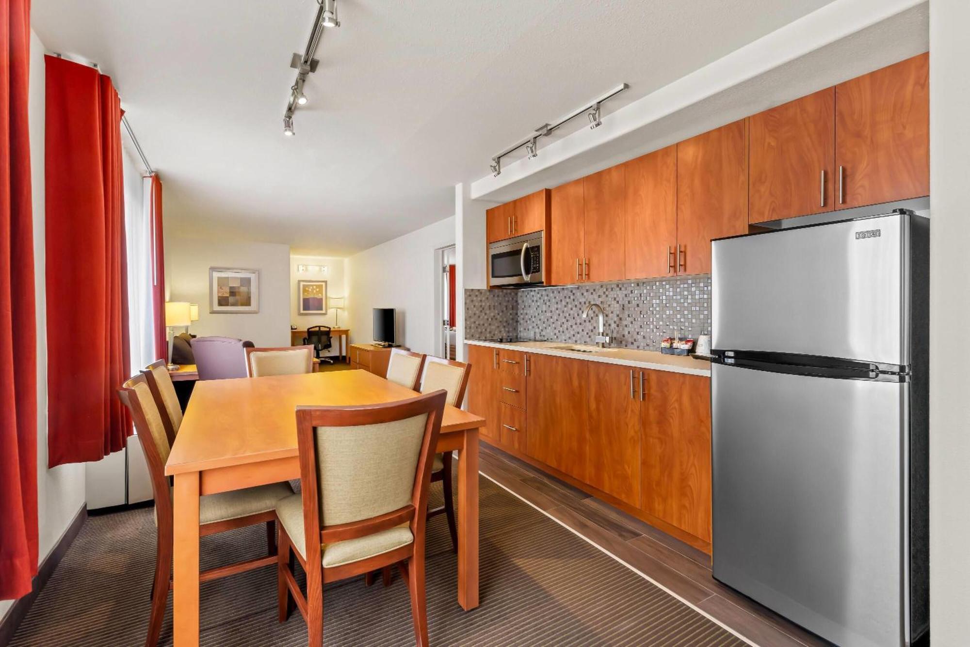 Hotel Wingate By Wyndham South 3*